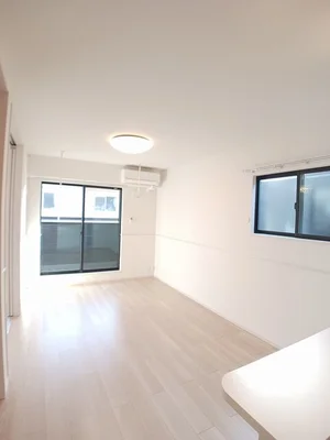 のマンスリーマンション・ウィークリーマンション「サンフラワー太田駅サイドＡ 204・洋室(No.1469664)」メイン画像