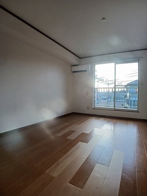 のマンスリーマンション・ウィークリーマンション「ウッド・キャッスル 205・洋室(No.1469919)」メイン画像