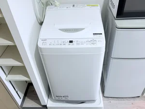 洗濯機は室内に設置しております♪入居後すぐにご利用が可能です(^^♪タオル1式分もご用意しております☆彡