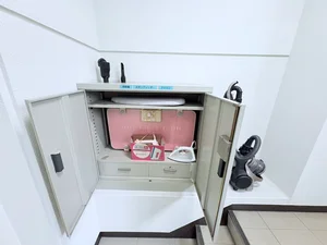 共用部分にアイロン・掃除機がございます♪