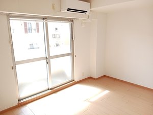 のマンスリーマンション・ウィークリーマンション「フランシーズ　コート　Ａ 204・洋室(No.1470669)」メイン画像