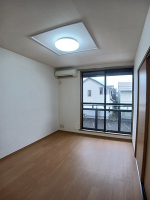新潟県のマンスリーマンション・ウィークリーマンション「ベルスクエアＡ 202・洋室(No.1470782)」メイン画像