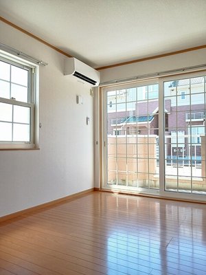 のマンスリーマンション・ウィークリーマンション「カーサ　ポッツォ 101・洋室(No.1470809)」メイン画像