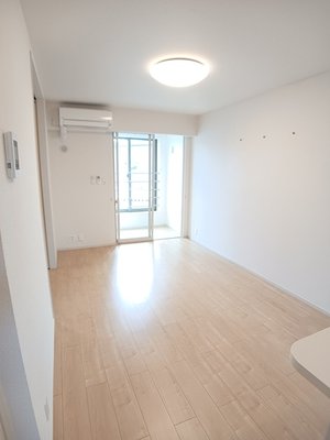 東近江市のマンスリーマンション・ウィークリーマンション「プラシード緑町ⅢＢ 201・洋室(No.1470842)」メイン画像
