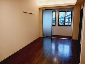 のマンスリーマンション・ウィークリーマンション「ライゼ　イヅミヤ　Ⅱ 202・洋室(No.1470993)」メイン画像