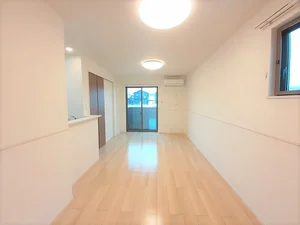 のマンスリーマンション・ウィークリーマンション「モン　アンテリユール原Ⅰ 101・洋室(No.1471043)」メイン画像