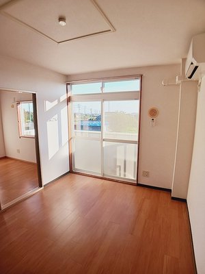群馬県のマンスリーマンション・ウィークリーマンション「レクサス 204・洋室(No.1471080)」メイン画像