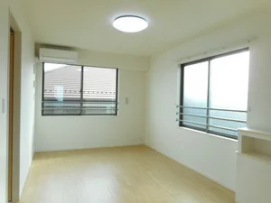 愛知県のマンスリーマンション・ウィークリーマンション「サン・ラフィネ 302・洋室(No.1471553)」メイン画像