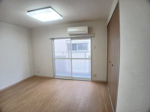 摂津本山駅（兵庫県）のマンスリーマンション・ウィークリーマンション「アクシス北青木 203・洋室(No.1471830)」メイン画像