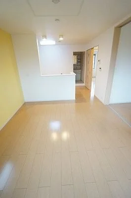 のマンスリーマンション・ウィークリーマンション「ヴィル　ソレイユ　大日向 202・洋室(No.1472520)」メイン画像