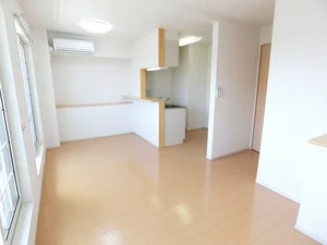 岐阜県のマンスリーマンション・ウィークリーマンション「イノセント　フェアリー 202・洋室(No.1473123)」メイン画像