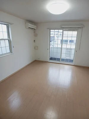 のマンスリーマンション・ウィークリーマンション「光ａｐａｒｔｍｅｎｔ１ 101・洋室(No.1473832)」メイン画像