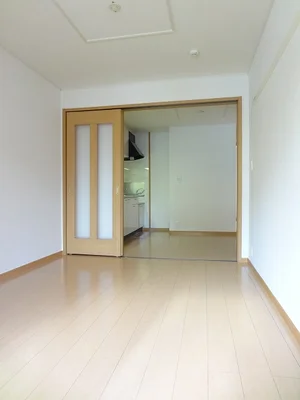 東村山郡山辺町のマンスリーマンション・ウィークリーマンション「アルカサル 103・洋室(No.1474765)」メイン画像