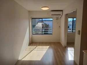 長野県のマンスリーマンション・ウィークリーマンション「プラーム上田Ⅱ 204・洋室(No.1474897)」メイン画像