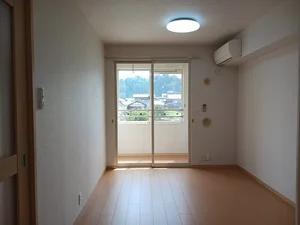 福井県のマンスリーマンション・ウィークリーマンション「Ｃａｓａ　Ａｌｅｇｒｅ 202・洋室(No.1474959)」メイン画像