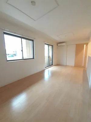 広島県の大東建託リーシング株式会社のマンスリーマンション・ウィークリーマンション「ストーンズ　黒瀬ｙｕ　Ⅰ 103・洋室(No.1475080)」メイン画像