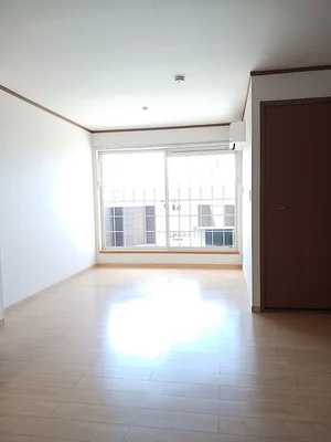 のマンスリーマンション・ウィークリーマンション「シャンソレイユ 202・洋室(No.1475439)」メイン画像