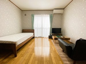 のマンスリーマンション・ウィークリーマンション「🍀グランマンスリー🍀久喜市吉羽◎🛁風呂・トイレ別🚽◎ 102・1K(No.1475658)」メイン画像