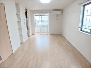 青森県のマンスリーマンション・ウィークリーマンション「メゾンフレーズⅤ 201・洋室(No.1475669)」メイン画像