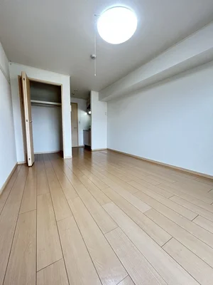 京田辺市のマンスリーマンション・ウィークリーマンション「エアリーイースト 207・洋室(No.1475884)」メイン画像