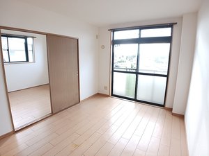 のマンスリーマンション・ウィークリーマンション「イマージュ吉武 202・洋室(No.1475985)」メイン画像