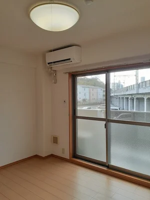 三浦市のマンスリーマンション・ウィークリーマンション「第２和光ヒルズ 206・洋室(No.1476017)」メイン画像