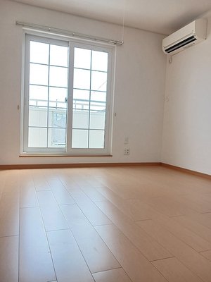 のマンスリーマンション・ウィークリーマンション「ポルトルーチェ 203・洋室(No.1476195)」メイン画像