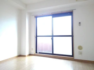 日本大学生産工学部（津田沼キャンパス）周辺のマンスリーマンション・ウィークリーマンション「サンモール津田沼 301・洋室(No.1476531)」メイン画像