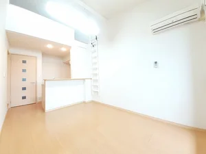 木崎駅（群馬県）のマンスリーマンション・ウィークリーマンション「ポポラリタ　キラ 202・洋室(No.1476540)」メイン画像