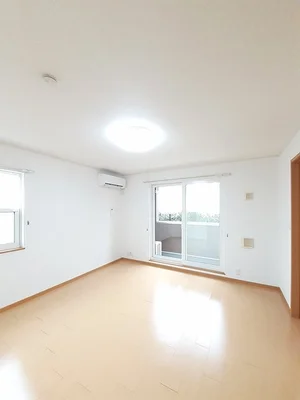 新庄田中駅（富山県）のマンスリーマンション・ウィークリーマンション「グレイシャス 104・洋室(No.1476625)」メイン画像