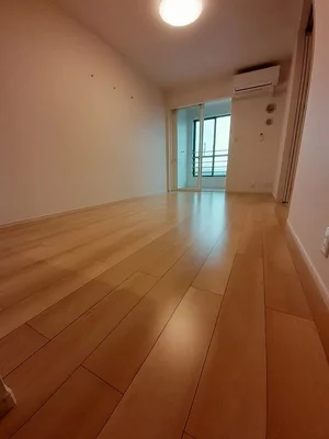 河北郡津幡町のマンスリーマンション・ウィークリーマンション「クーランデール 202・洋室(No.1476632)」メイン画像