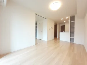 伊勢崎市のマンスリーマンション・ウィークリーマンション「グラン・シャリオ伊勢崎　参番館 102・洋室(No.1477039)」メイン画像