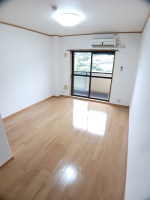 和歌山県のマンスリーマンション・ウィークリーマンション「トゥ－・ル・モンド 211・洋室(No.1477074)」メイン画像