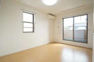 鹿沼市のマンスリーマンション・ウィークリーマンション「リェス　ドヴァリェーツ 201・洋室(No.1477260)」メイン画像