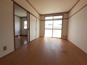 のマンスリーマンション・ウィークリーマンション「エルディム本地Ｂ棟 202・洋室(No.1477328)」メイン画像