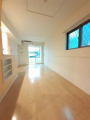 小月駅（山口県）のマンスリーマンション・ウィークリーマンション「ハピネス 101・洋室(No.1477377)」メイン画像