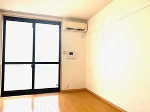 のマンスリーマンション・ウィークリーマンション「レオパレスボヌール久喜 102(No.1477682)」メイン画像