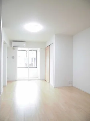 天童市のマンスリーマンション・ウィークリーマンション「ヴィラ　ルミナーレ　Ⅰ 103・洋室(No.1478121)」メイン画像