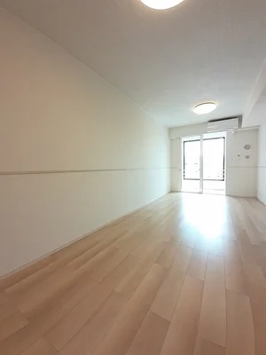 のマンスリーマンション・ウィークリーマンション「エヴァーガーデンⅢ 102・洋室(No.1478135)」メイン画像