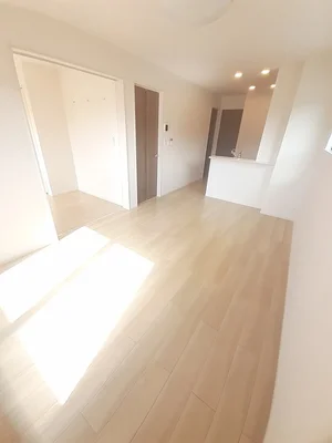 山口駅（山口県）のマンスリーマンション・ウィークリーマンション「ウイング五番館 201・洋室(No.1478328)」メイン画像
