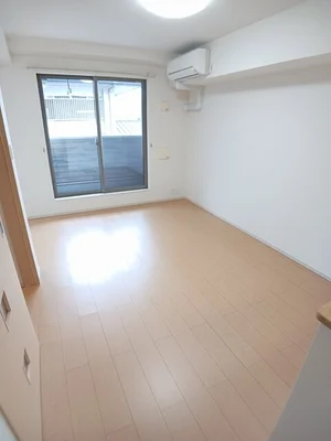 のマンスリーマンション・ウィークリーマンション「カーサ・フェリーチェ　Ｅ－Ⅴ 202・LDK(No.1478509)」メイン画像
