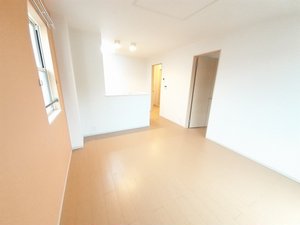 のマンスリーマンション・ウィークリーマンション「ファミール　ラセムⅠ 201・洋室(No.1479051)」メイン画像
