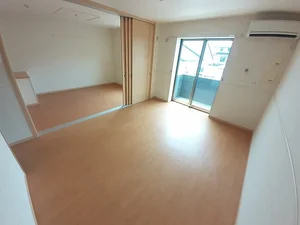 新飯塚駅（福岡県）のマンスリーマンション・ウィークリーマンション「ＳＥＲＥＮＯ　ＣＡＳＡ 201・洋室(No.1479678)」メイン画像
