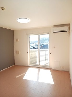 中田駅（徳島県）のマンスリーマンション・ウィークリーマンション「スカイピア 101・洋室(No.1479842)」メイン画像
