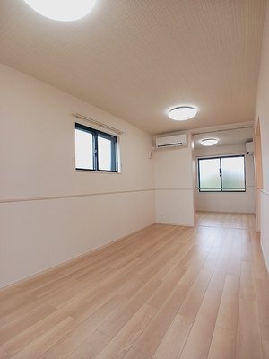 のマンスリーマンション・ウィークリーマンション「ロイヤル　信濃　Ｄ 101・洋室(No.1480341)」メイン画像