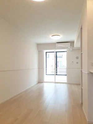 のマンスリーマンション・ウィークリーマンション「アクエリアス　Ⅰ 102・洋室(No.1480408)」メイン画像