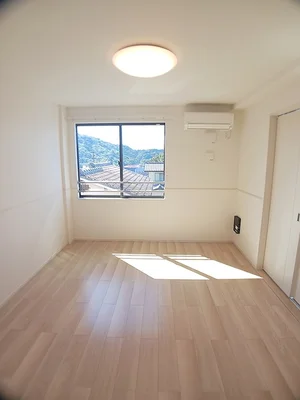 広島市東区のマンスリーマンション・ウィークリーマンション「メゾン・ド・リヴェール 202・洋室(No.1480557)」メイン画像