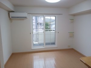 のマンスリーマンション・ウィークリーマンション「ベルメゾン中山Ｂ 203・洋室(No.1480689)」メイン画像