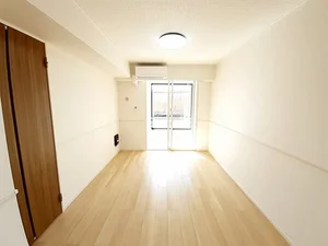 大垣市のマンスリーマンション・ウィークリーマンション「トリエステ　Ａ 101・洋室(No.1480781)」メイン画像