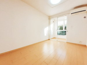 のマンスリーマンション・ウィークリーマンション「ポラリスⅢＡ 102・洋室(No.1480983)」メイン画像